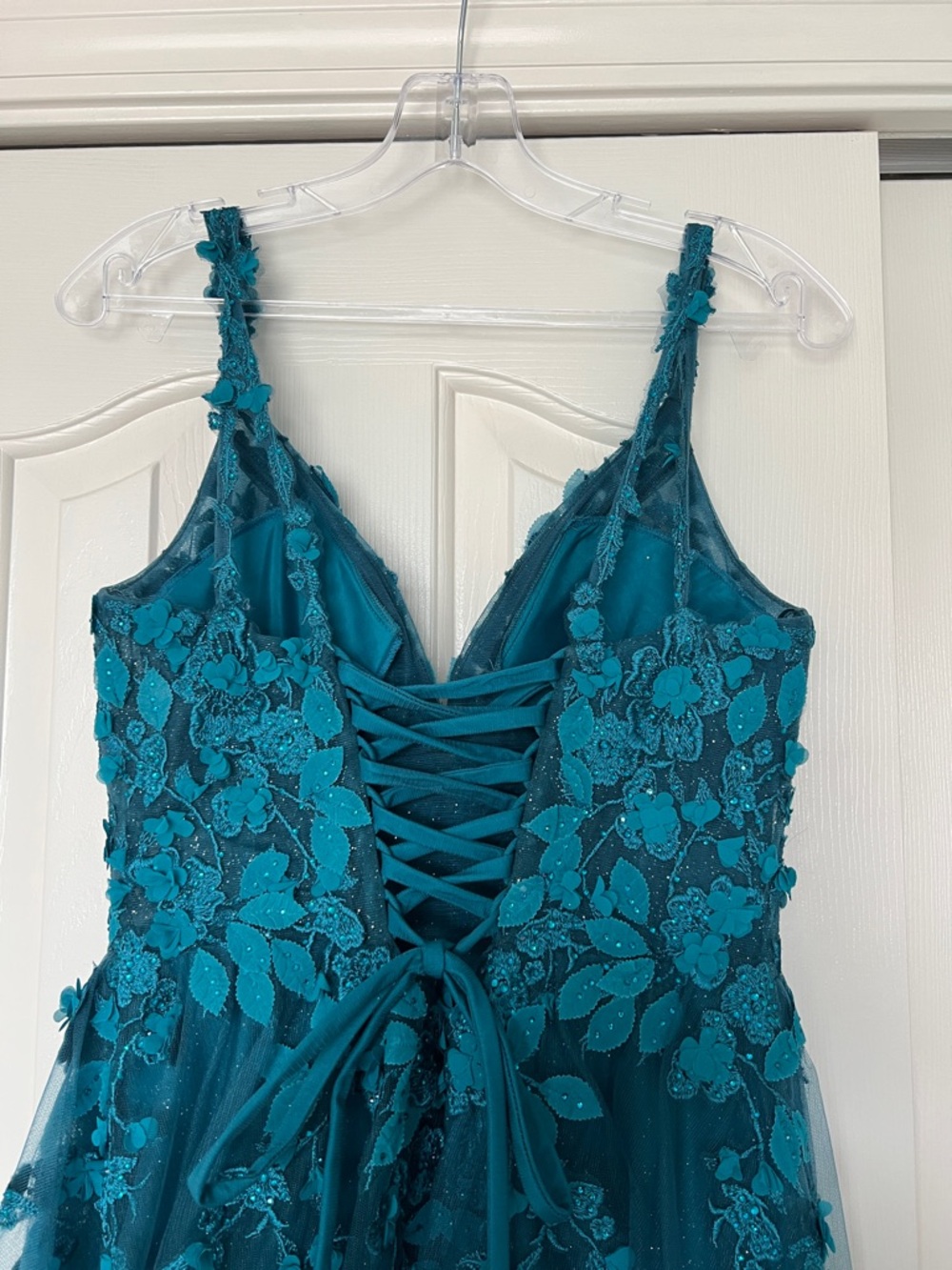 Teal Floral Embellished Tulle Gown good for Prom or Formals. Only worn once - Picture 6 of 12